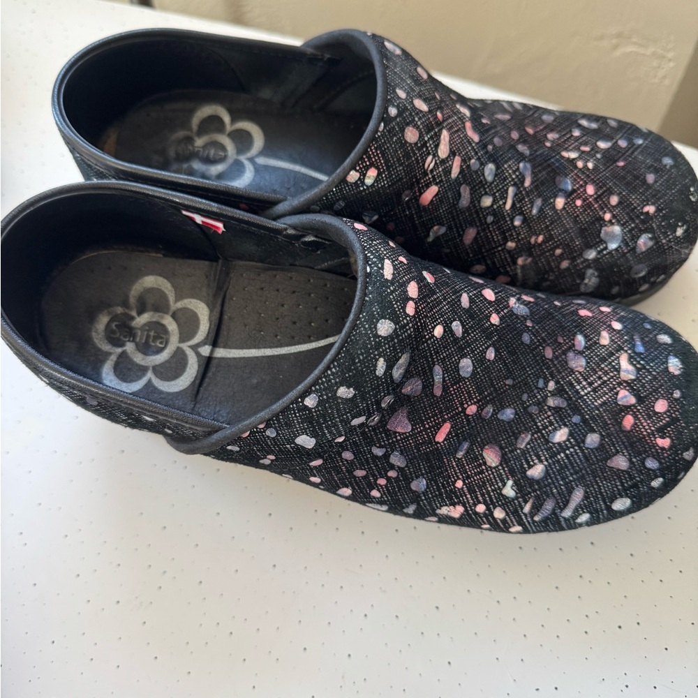 Sanita Clogs